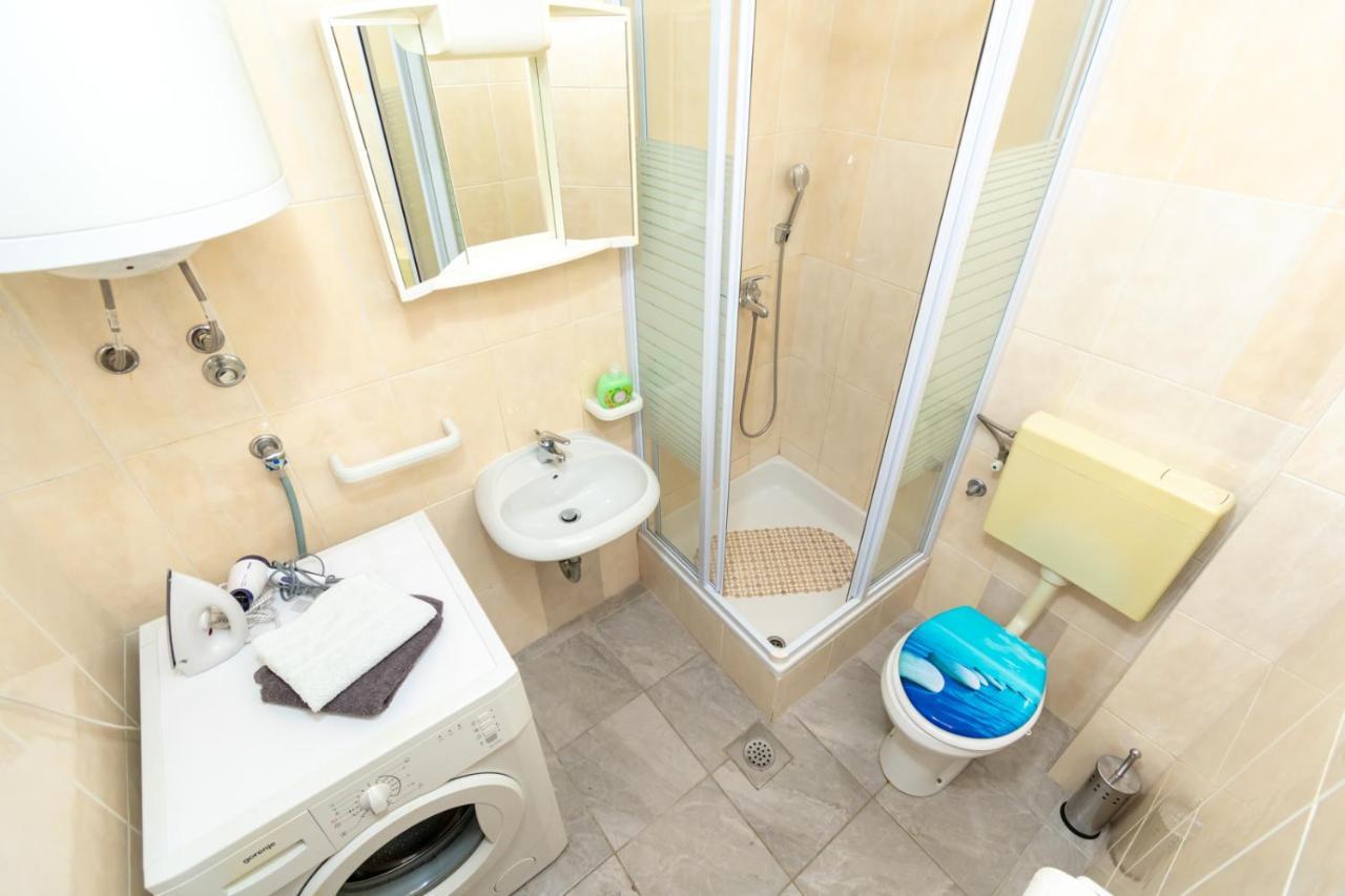 Apartmani Ajp Posedarje Exterior foto